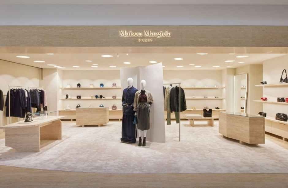 Maison Margiela – Galleria Department Store Timeworld Branch [Tax Refund Shop] (메종마르지엘라 갤러리아백화점 타임월드점)