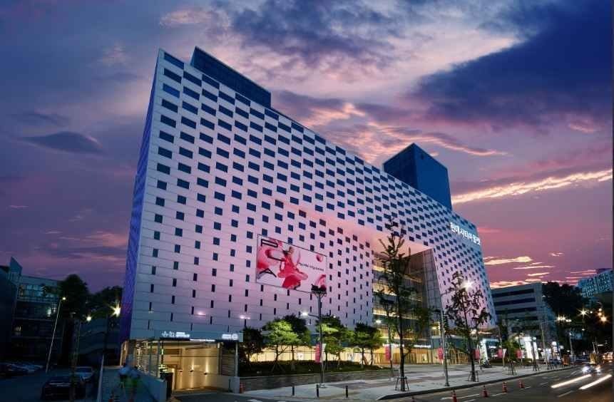 Black Yak – Hyundai Outlets Daegu Branch [Tax Refund Shop] (블랙야크 현대아울렛 대구점)