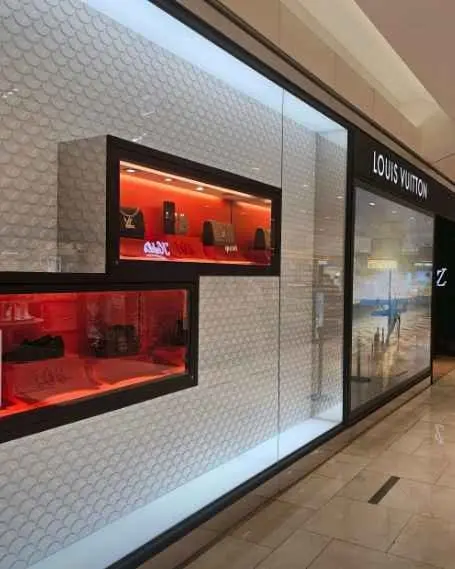 Louis Vuitton – LOTTE Department Store Incheon Branch [Tax Refund Shop] (루이비통 롯데백화점 인천점)