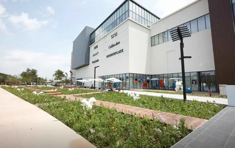 COVERNAT – Hyundai Premium Outlets Daejeon Branch [Tax Refund Shop] (커버낫 현대프리미엄아울렛 대전점)