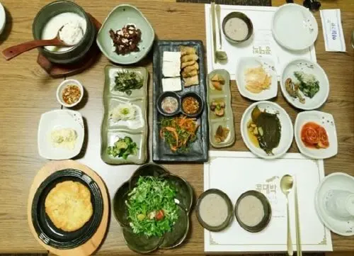 Kong Daebak (콩대박)