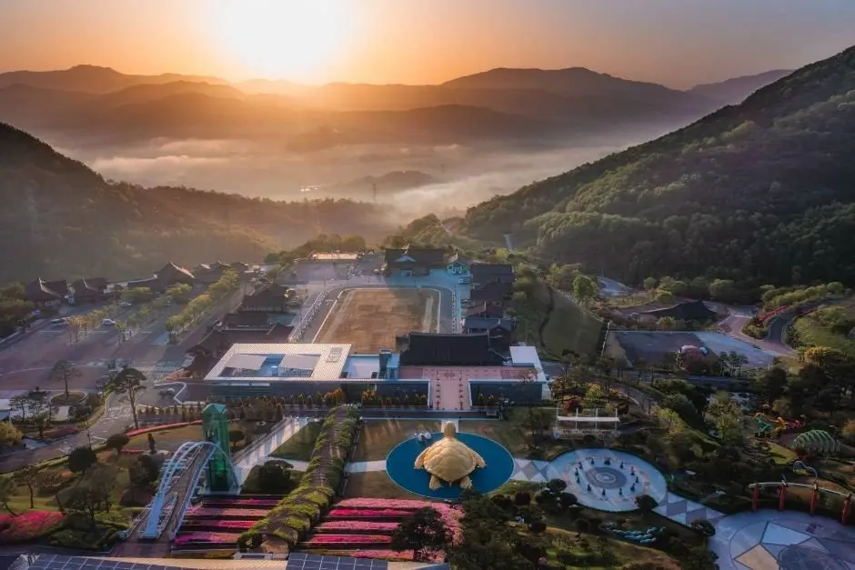 Sancheong Donguibogam Village (산청 동의보감촌)