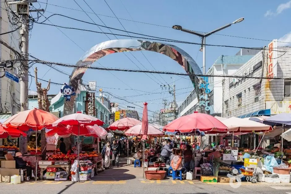 Gijang Market (부산 기장시장)