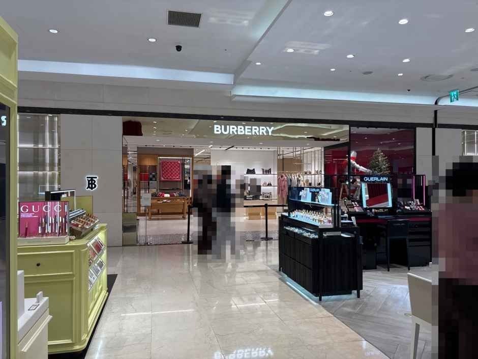 Burberry Na – LOTTE Department Store Busan Main Branch [Tax Refund Shop] (버버리 롯데백화점 부산본점)