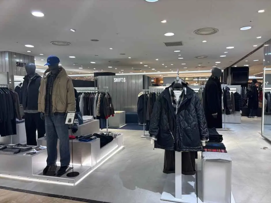 SHIFT.G LOTTE Department Store Busan Main Branch [Tax Refund Shop](시프트지 롯데백화점 부산본점)
