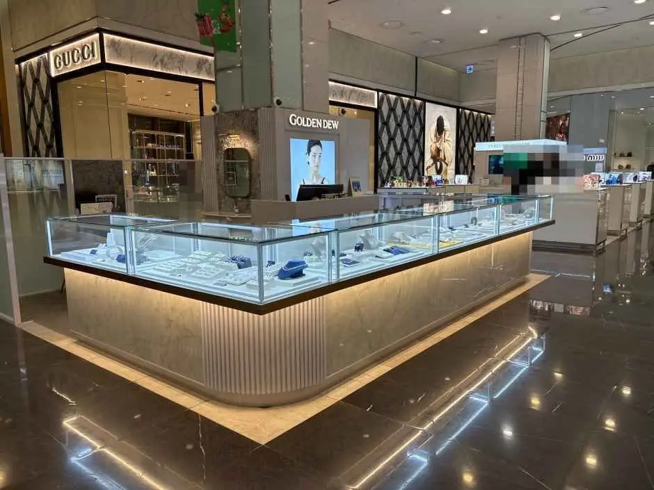 Golden Dew – Lotte Department Store Gwangbok Branch [Tax Refund Shop](골든듀 롯데백화점 광복점)