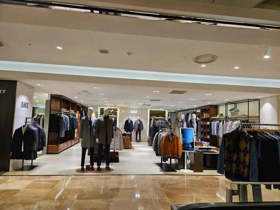 Lf Daks M – LOTTE Department Store Busan Main Branch [Tax Refund Shop](닥스남성 롯데백화점 부산본점)