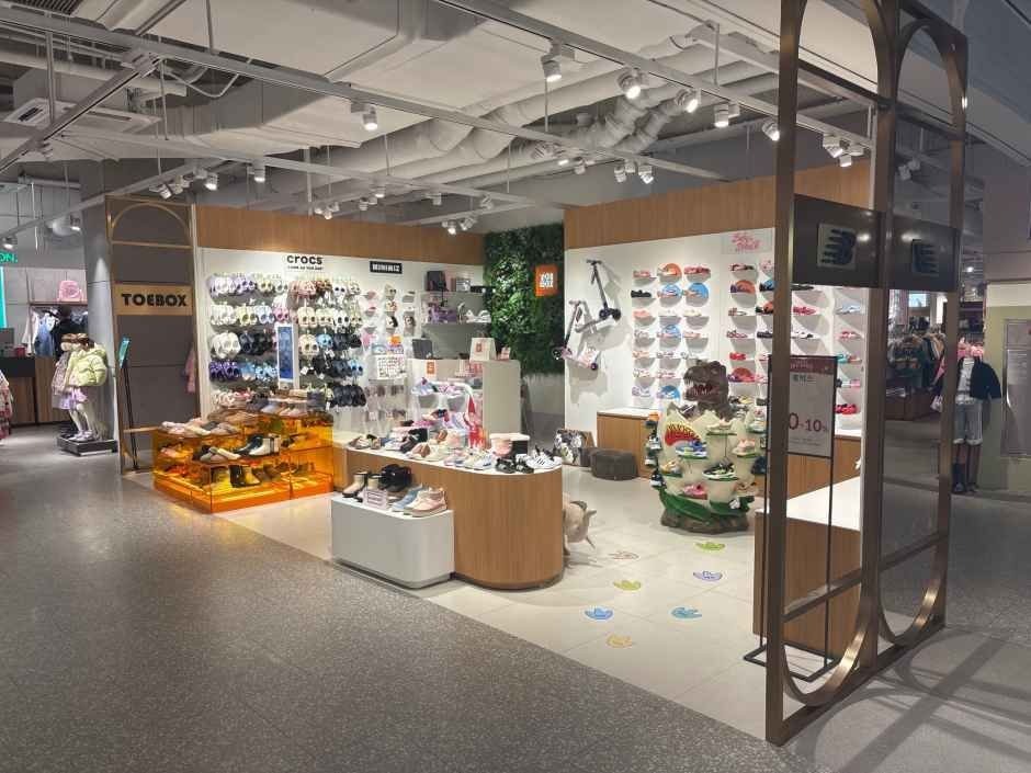 Toebox – Lotte Premium Outlets Dongbusan Branch [Tax Refund Shop](토박스 롯데프리미엄아울렛 동부산점)
