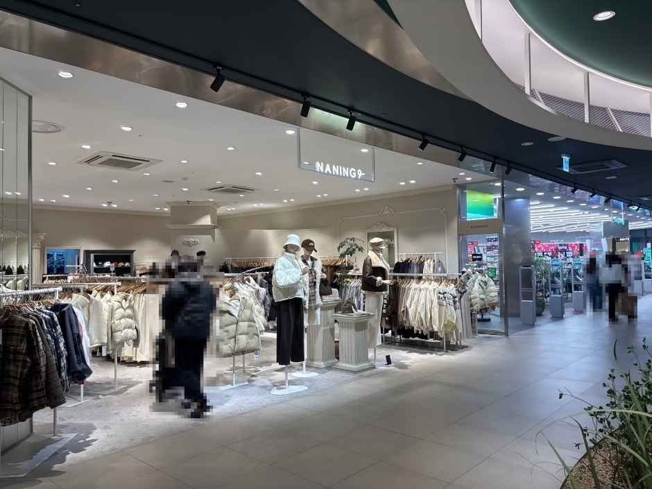Naning9 – Lotte Premium Outlets Dongbusan Branch [Tax Refund Shop](난닝구 롯데프리미엄아울렛 동부산점)