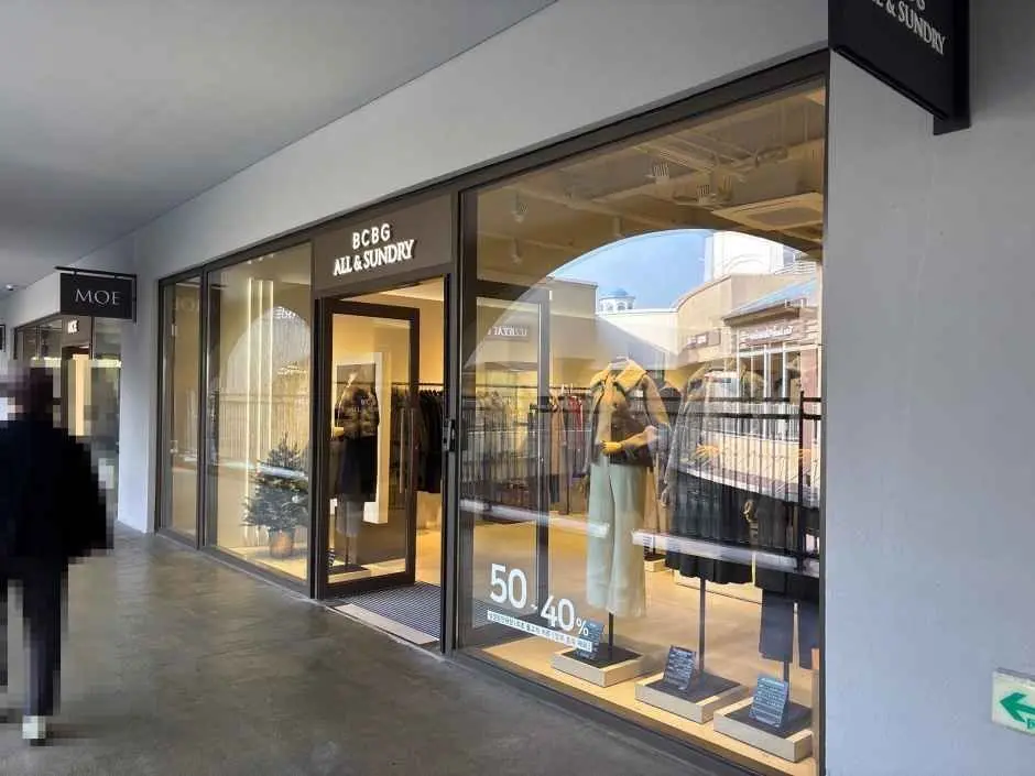 BCBG / ALL & SUNDRY LOTTE Premium Outlet Dongbusan Branch [Tax Refund Shop](BCBG올앤썬드리 롯데프리미엄아울렛 동부산점)