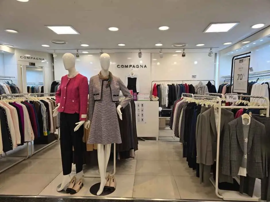 Compagna – Newcore Outlet Ulsan Branch [Tax Refund Shop](꼼빠니아 뉴코아아울렛 울산점)