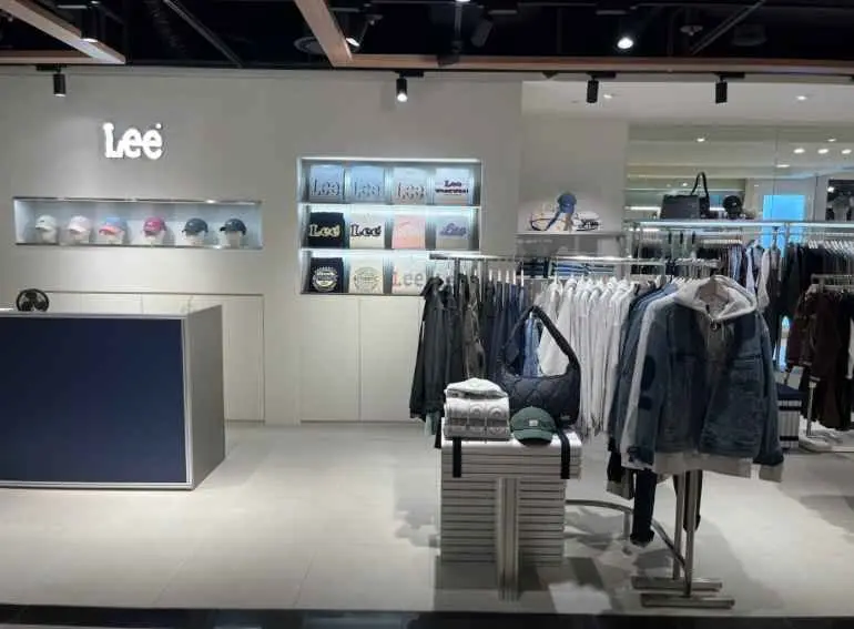 Lee – Hyundai Busan Branch [Tax Refund Shop] (Lee 커넥트현대 부산점)