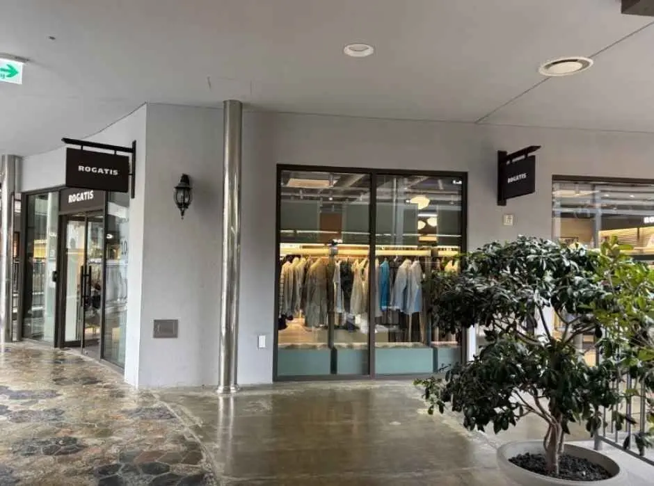 Rogatis – LOTTE Premium Outlet Dongbusan Branch [Tax Refund Shop](로가디스 롯데프리미엄아울렛 동부산점)