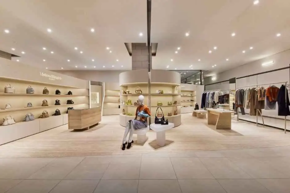 Maison Margiela – Shinsegae Department Store Centum City Branch [Tax Refund Shop] (메종마르지엘라 신세계백화점 센텀시티점)