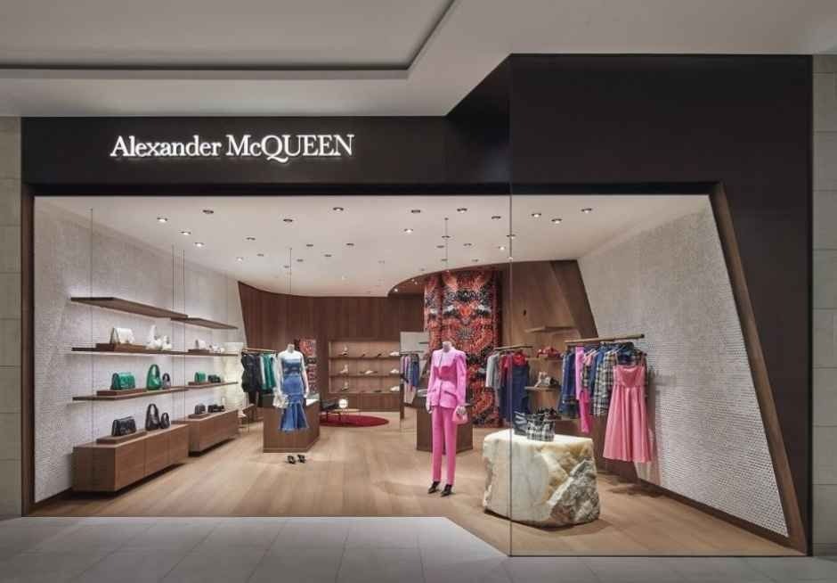 Alexander McQueen – Shinsegae Department Store Centum City Branch [Tax Refund Shop] (알렉산더 맥퀸 신세계백화점 센텀시티점)