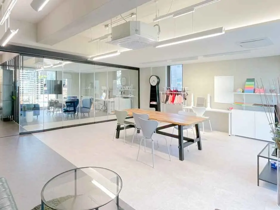 Cocory Color Research Institute – Yeonhui Main Branch (코코리색채연구소(연희본점))