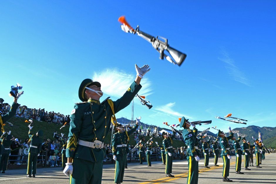 Gyeryong Military Culture Festival (계룡軍문화축제)